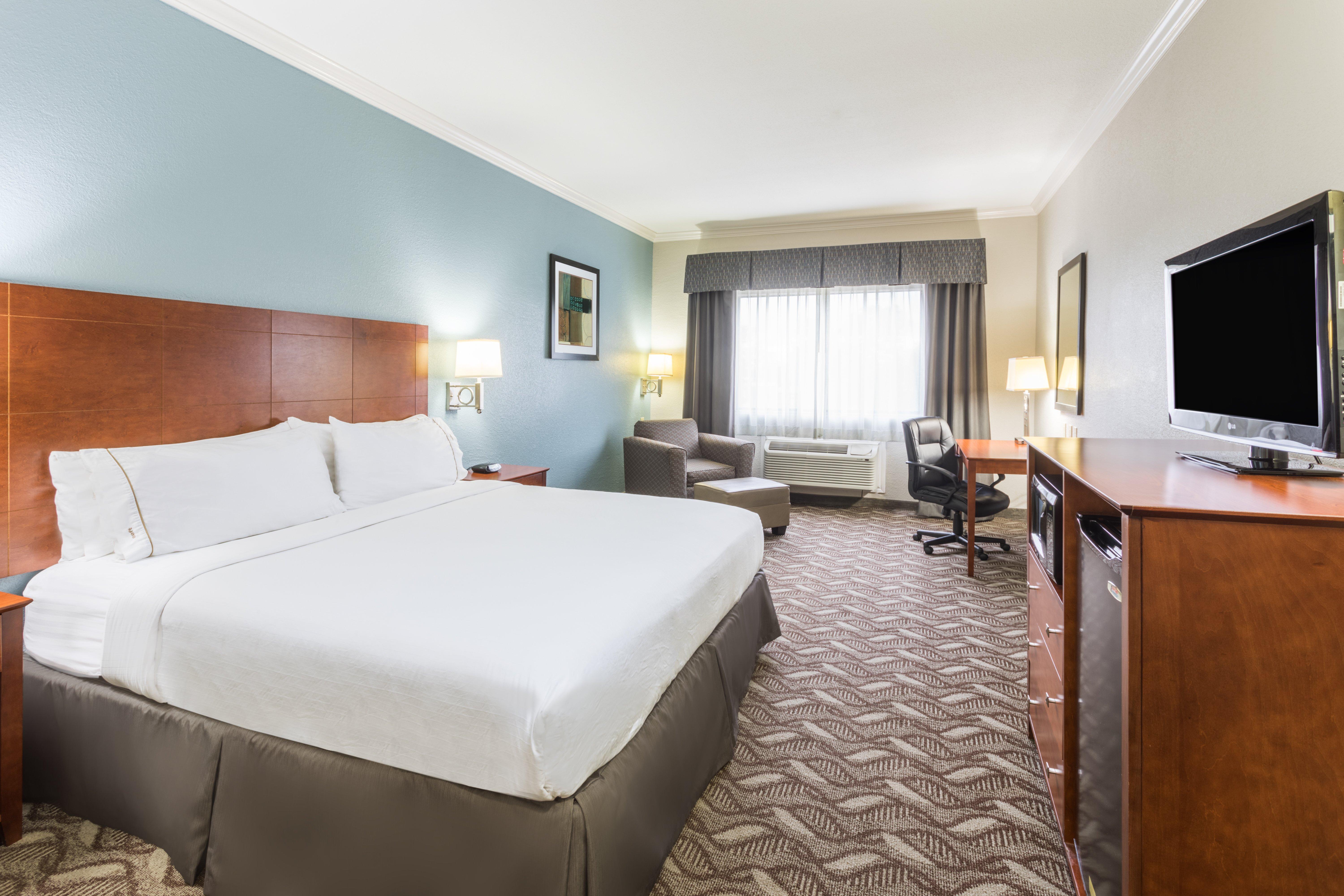 Hotel Holiday Express And By Ihg Lake Charles
